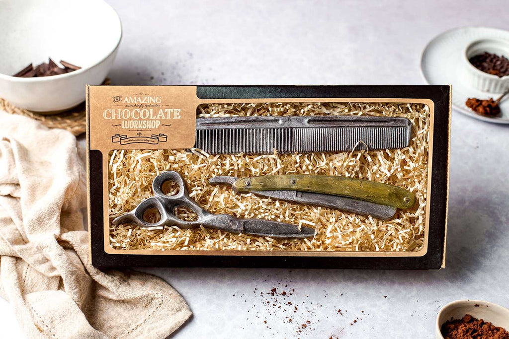 Hairdressers Chocolate Gift Set – Hairdressing Scissors, Comb & Razor Gift Box