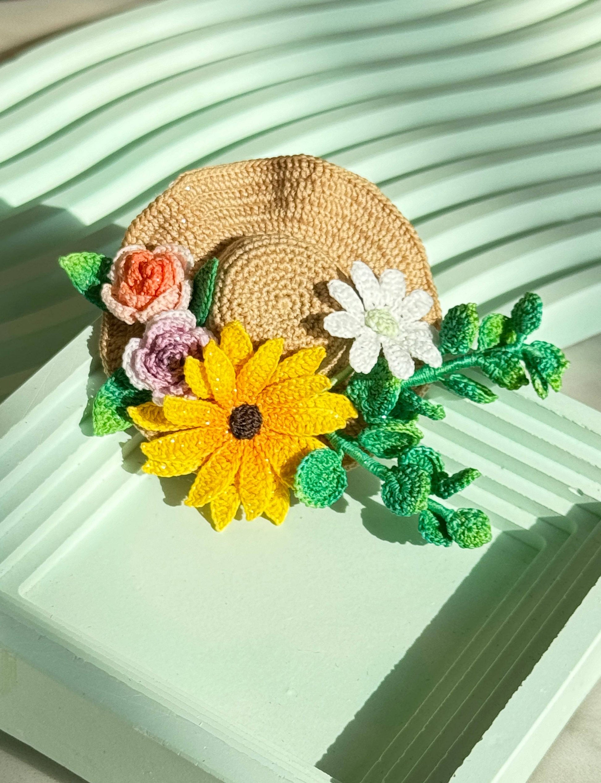 Hat Brooch Micro Crochet