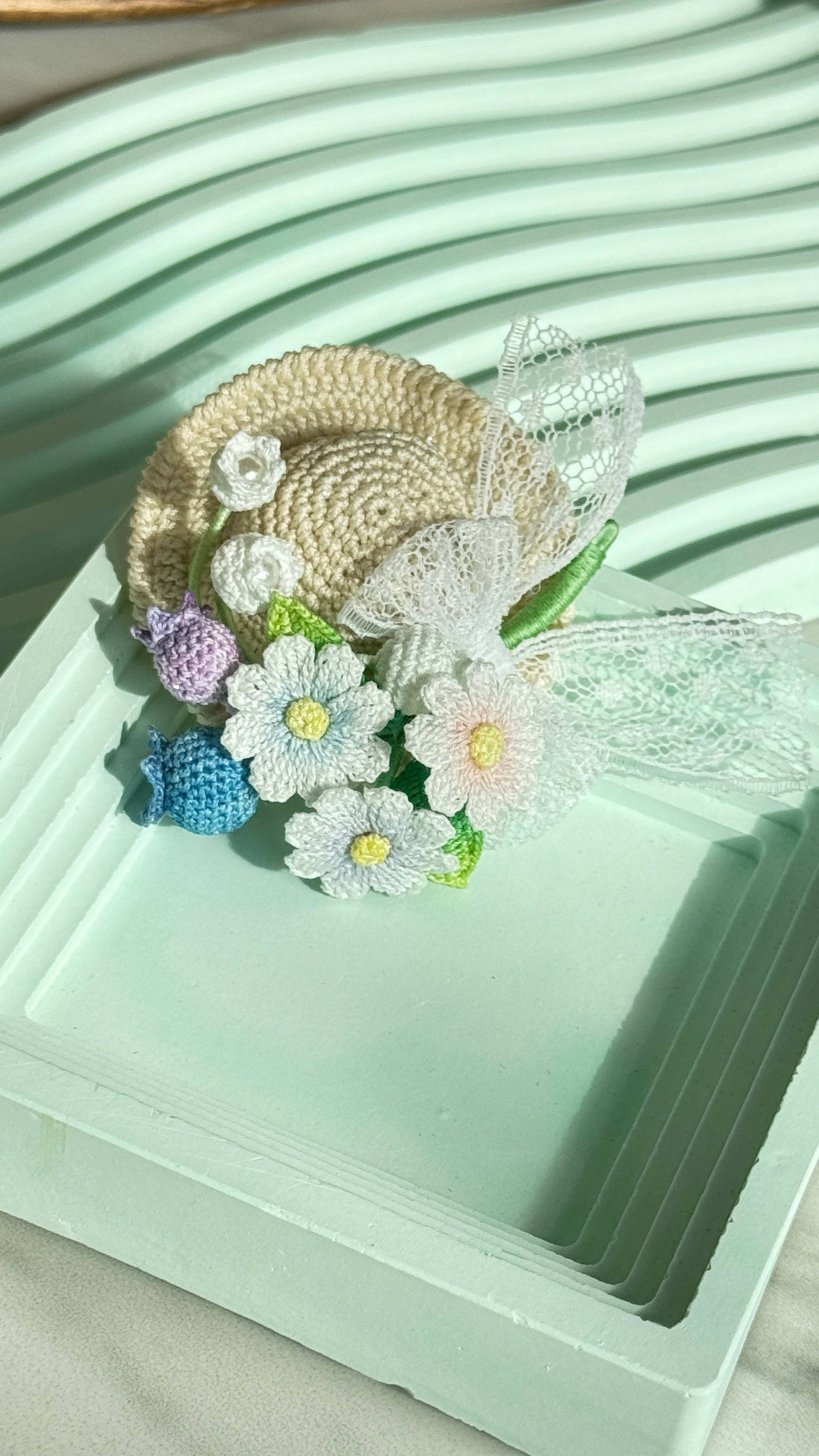 Hat Brooch Micro Crochet