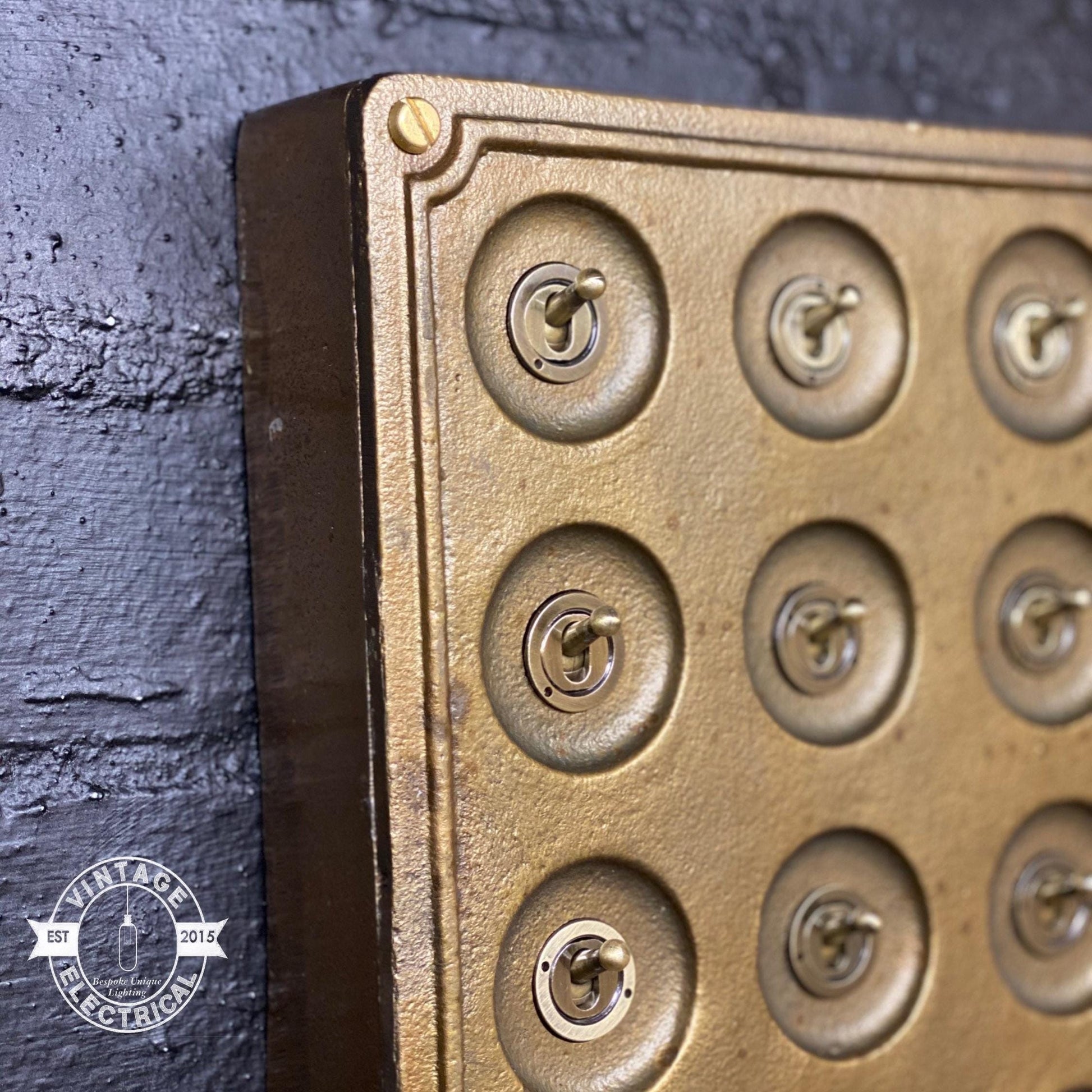 12 Gang 2 Way Bronze Solid Cast Metal Surface Mounting Conduit Light Switch Industrial - BS EN Approved Vintage Crabtree 1950
