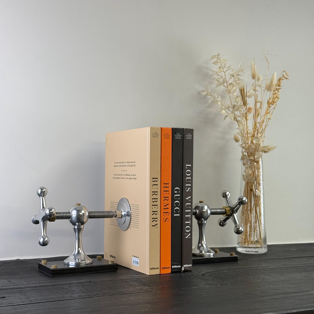 Windlass Bookend Retro Book DVD Organizer