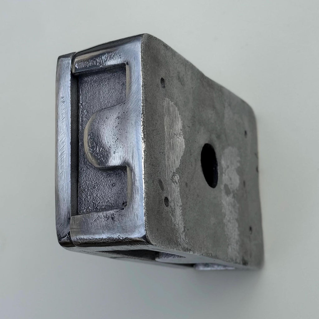 Black Nickel Double Switched 13A Power Socket 230V 13A 2 Gang 2G Solid Cast Metal Conduit Switch Industrial