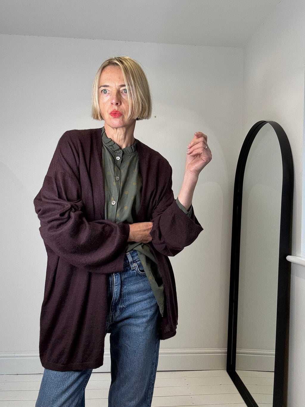 100% Cashmere Cardigan in Berry Brown