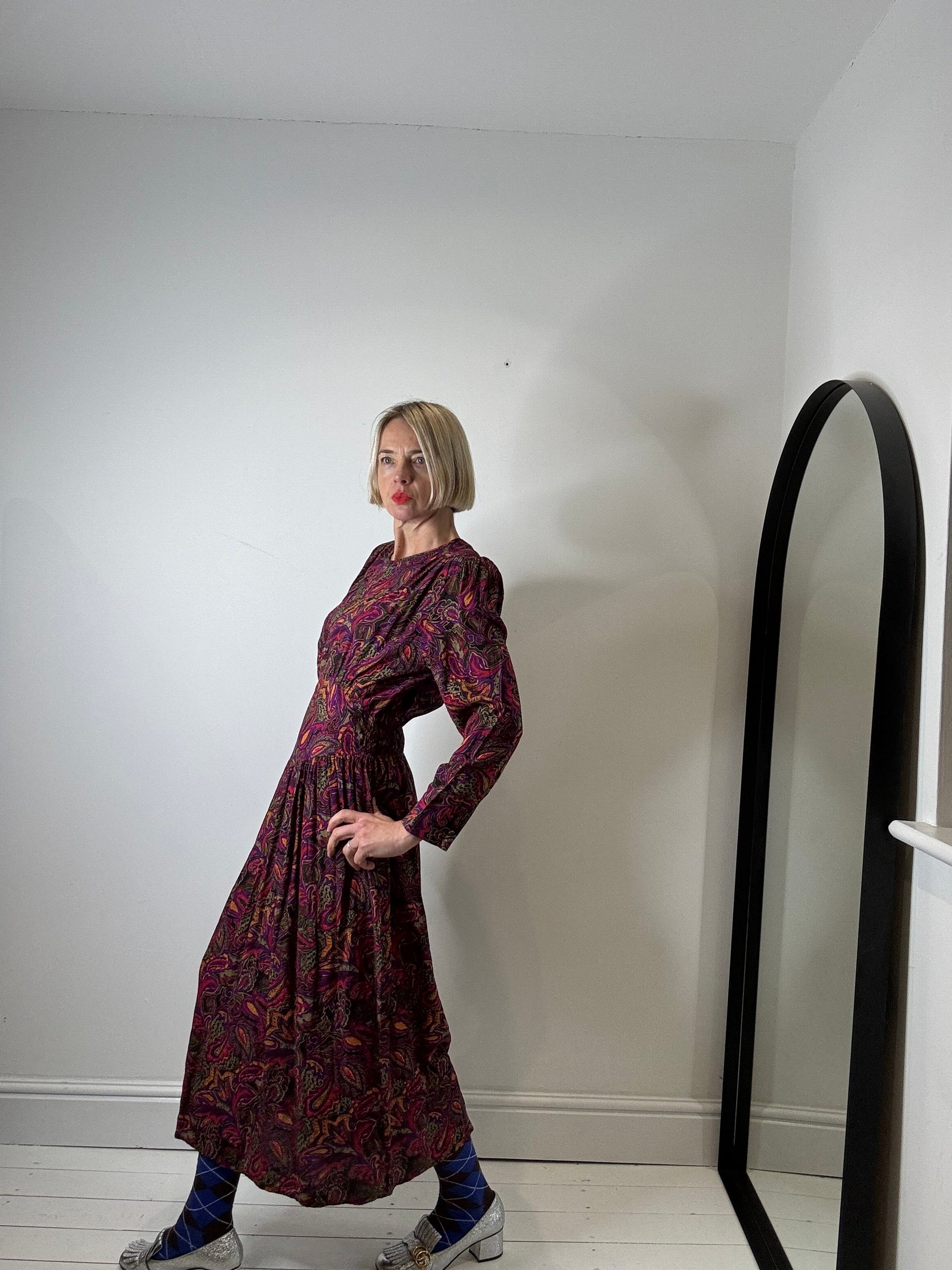 Vintage Autumnal Print Midi Dress with Puffed Sleeves