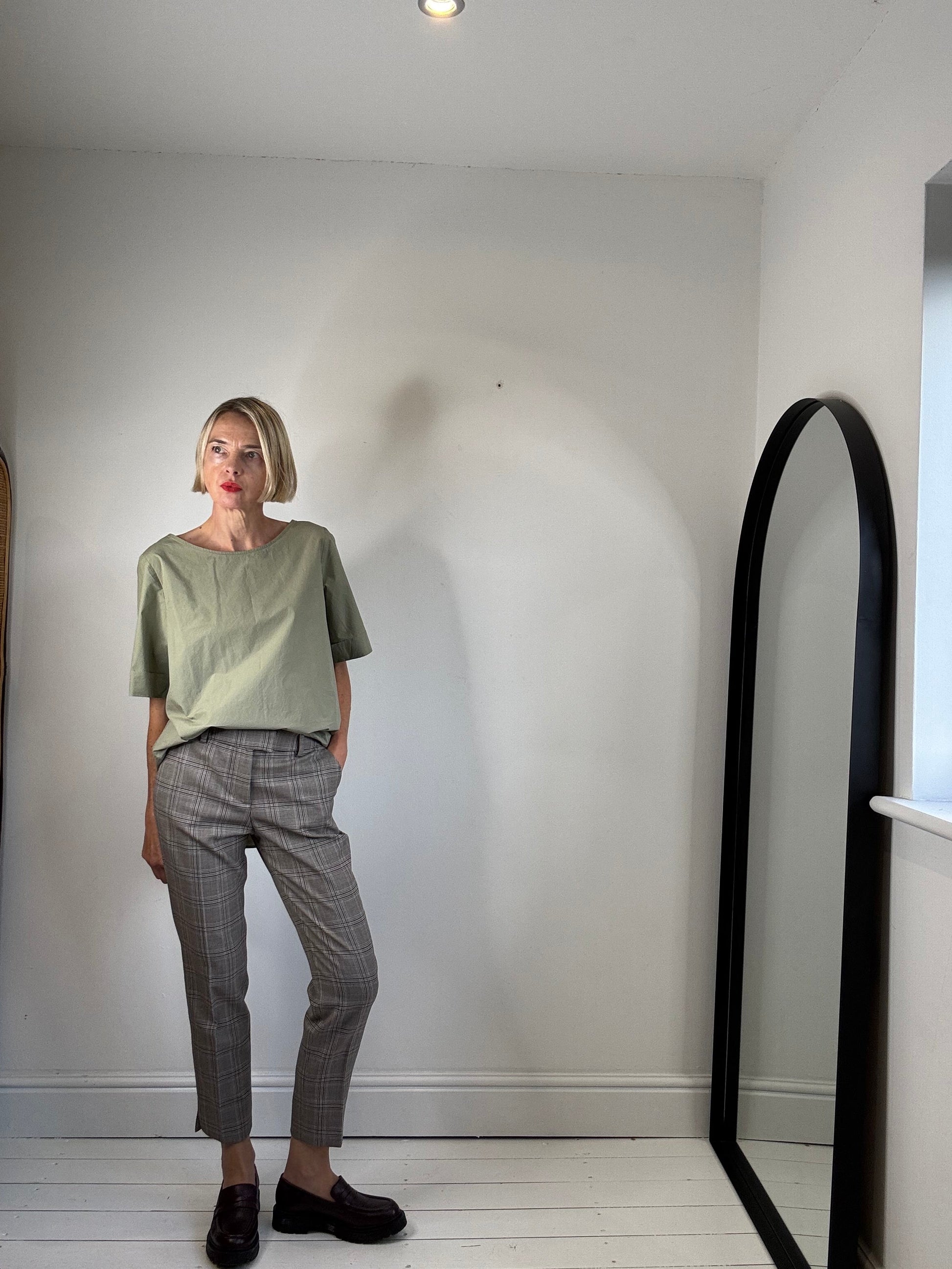 Wool Check Trouser in Prince of Wales Pattern