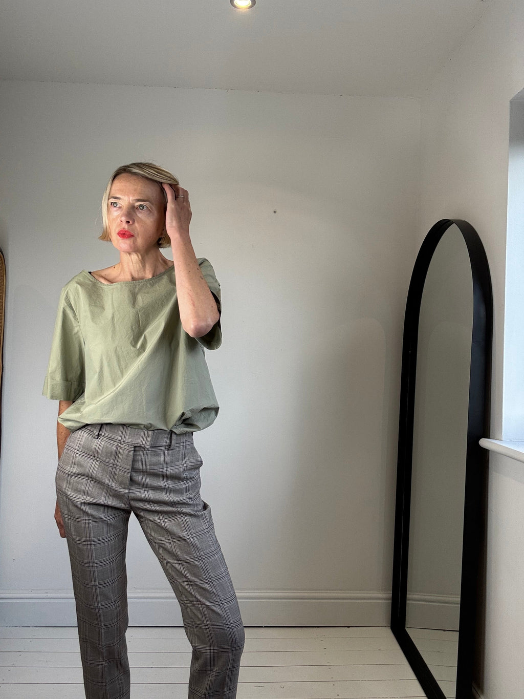 Wool Check Trouser in Prince of Wales Pattern