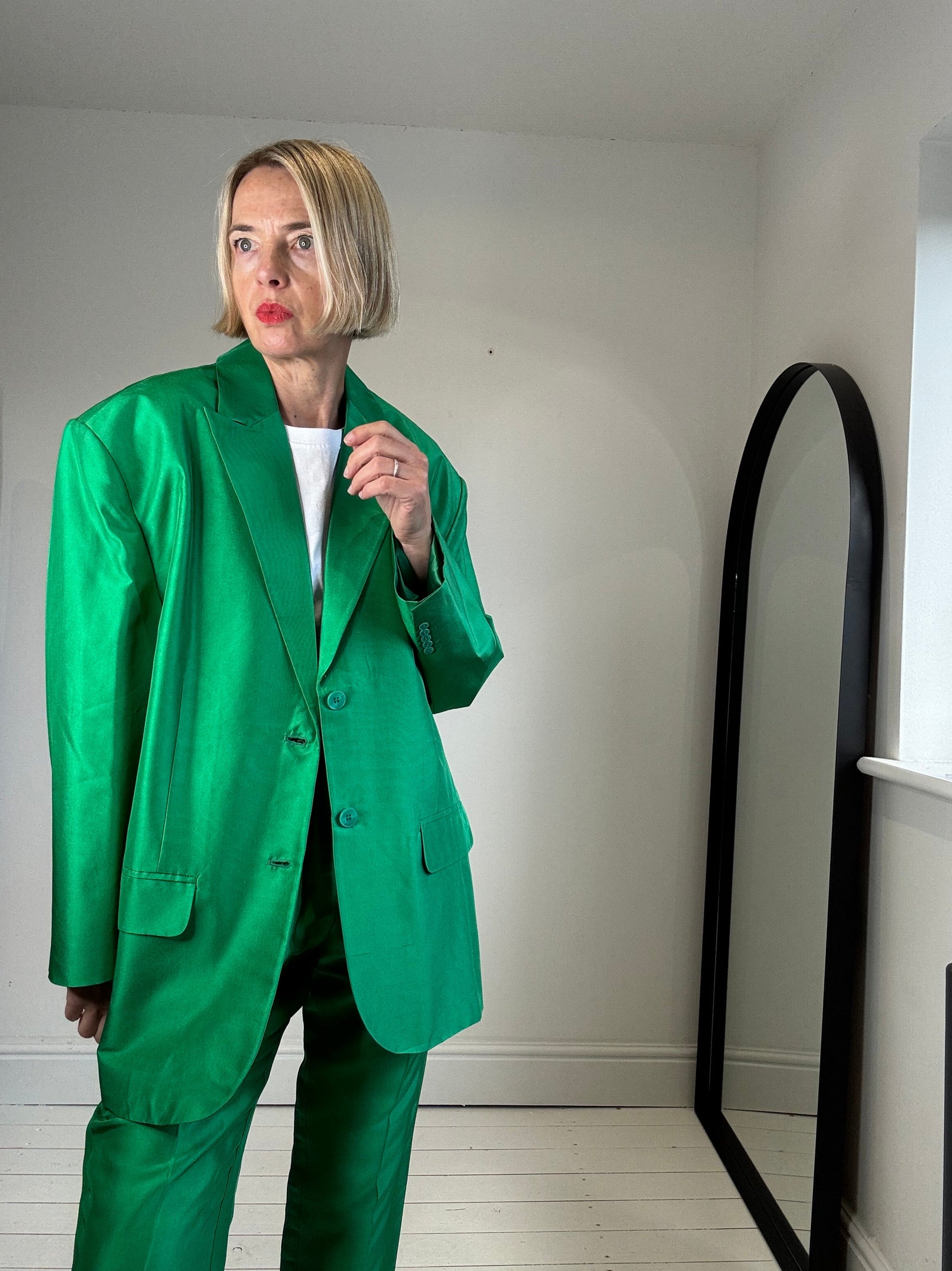 100% Silk Suit in Oversized Blazer and Tapered Trousers