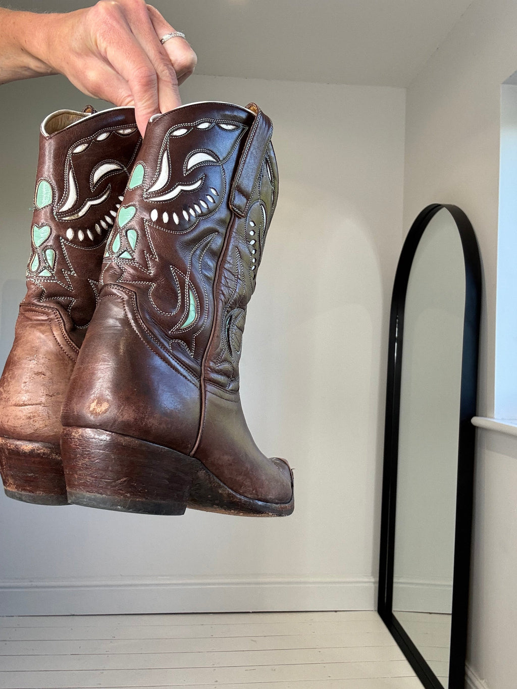 Vintage Cowboy Boots with Coloured Cutwork Detail