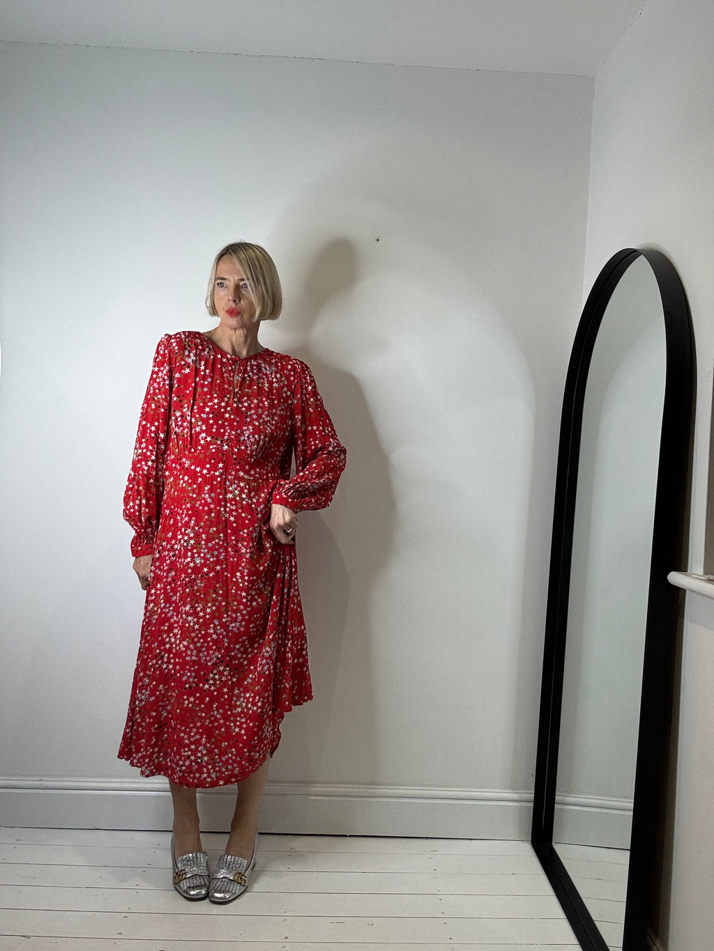 Star Print Midi Dress with Keyhole Neckline