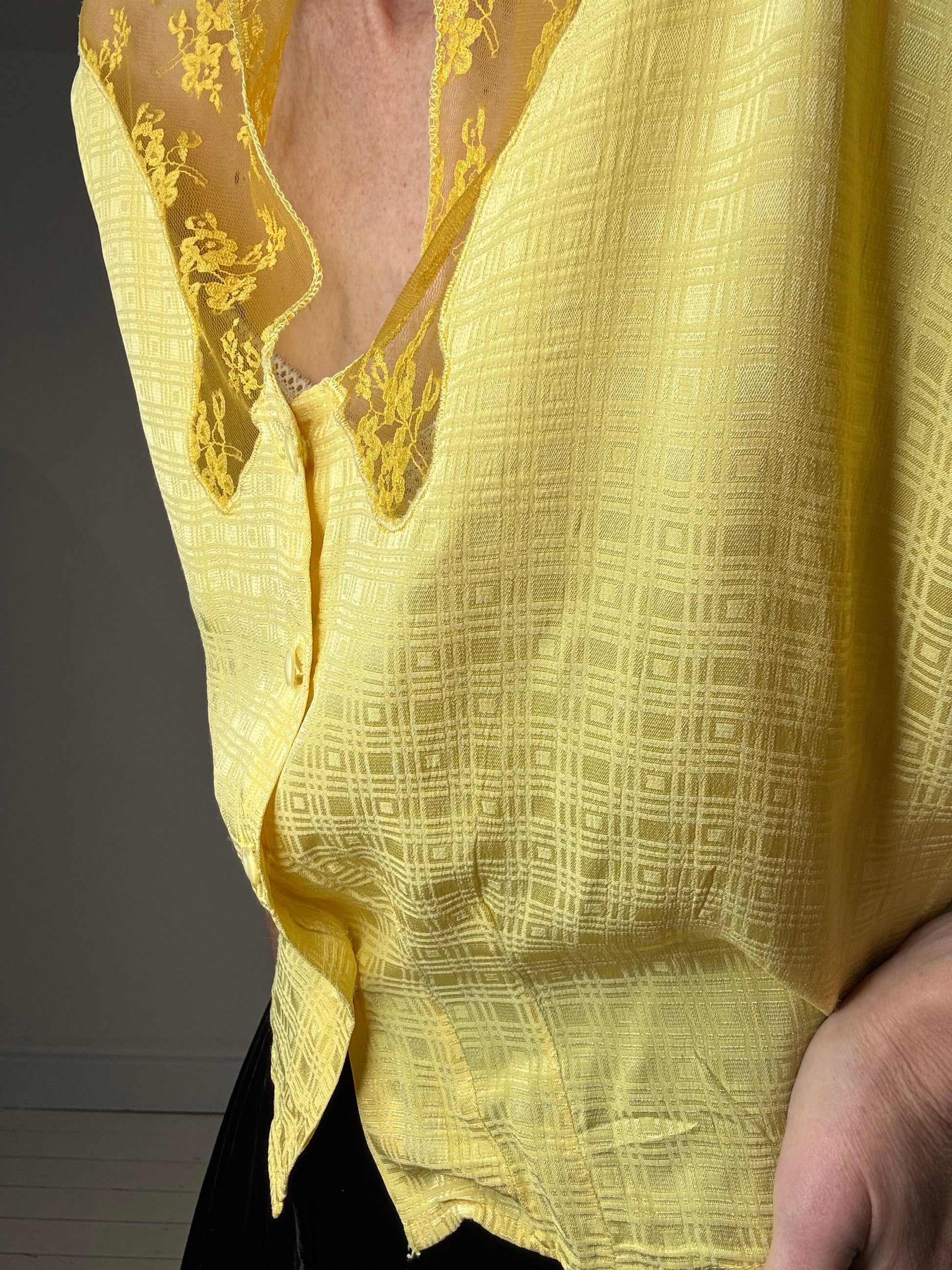 Vintage Jacquard Blouse with Lace Collar