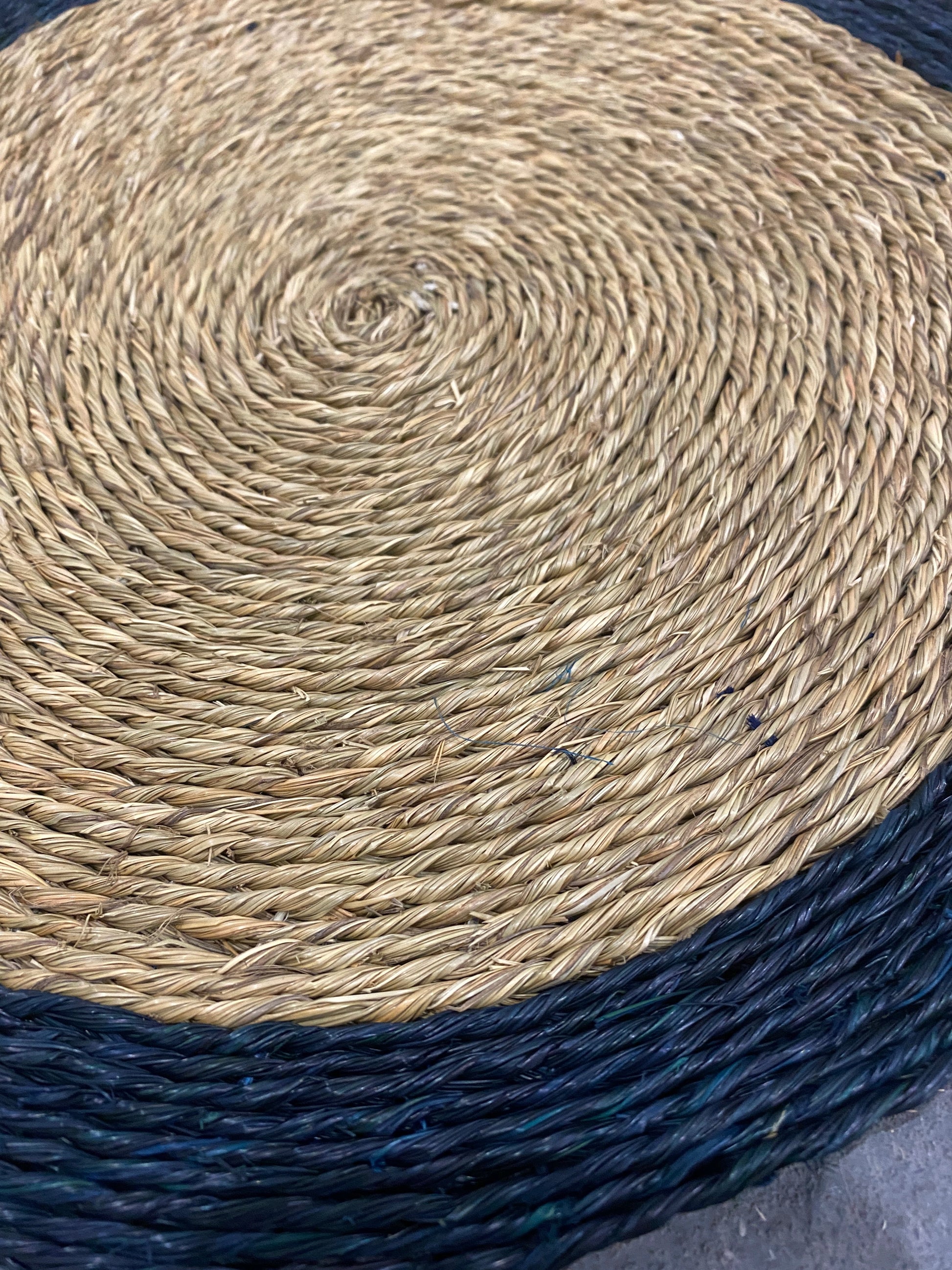 Lutindzi hand woven grass place mats x4 set - Swaziland