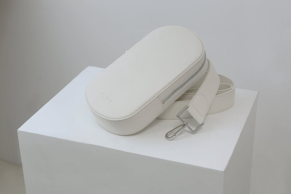 Calfskin Shoulder Bag with Leash and Collar Set