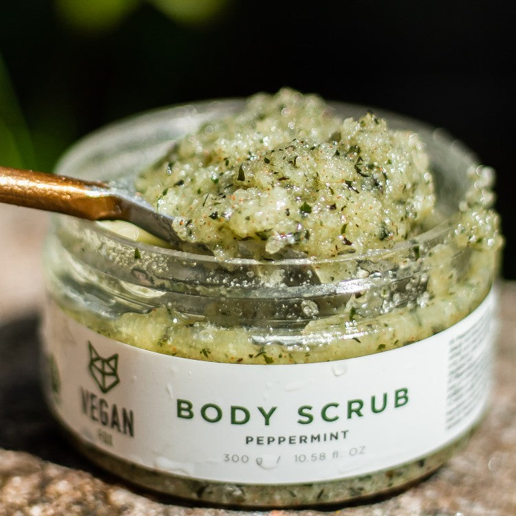 Peppermint Body Scrub with Salt – Vegan, Cruelty-Free & Nourishing by Vegan Fox at www.brixbailey.com