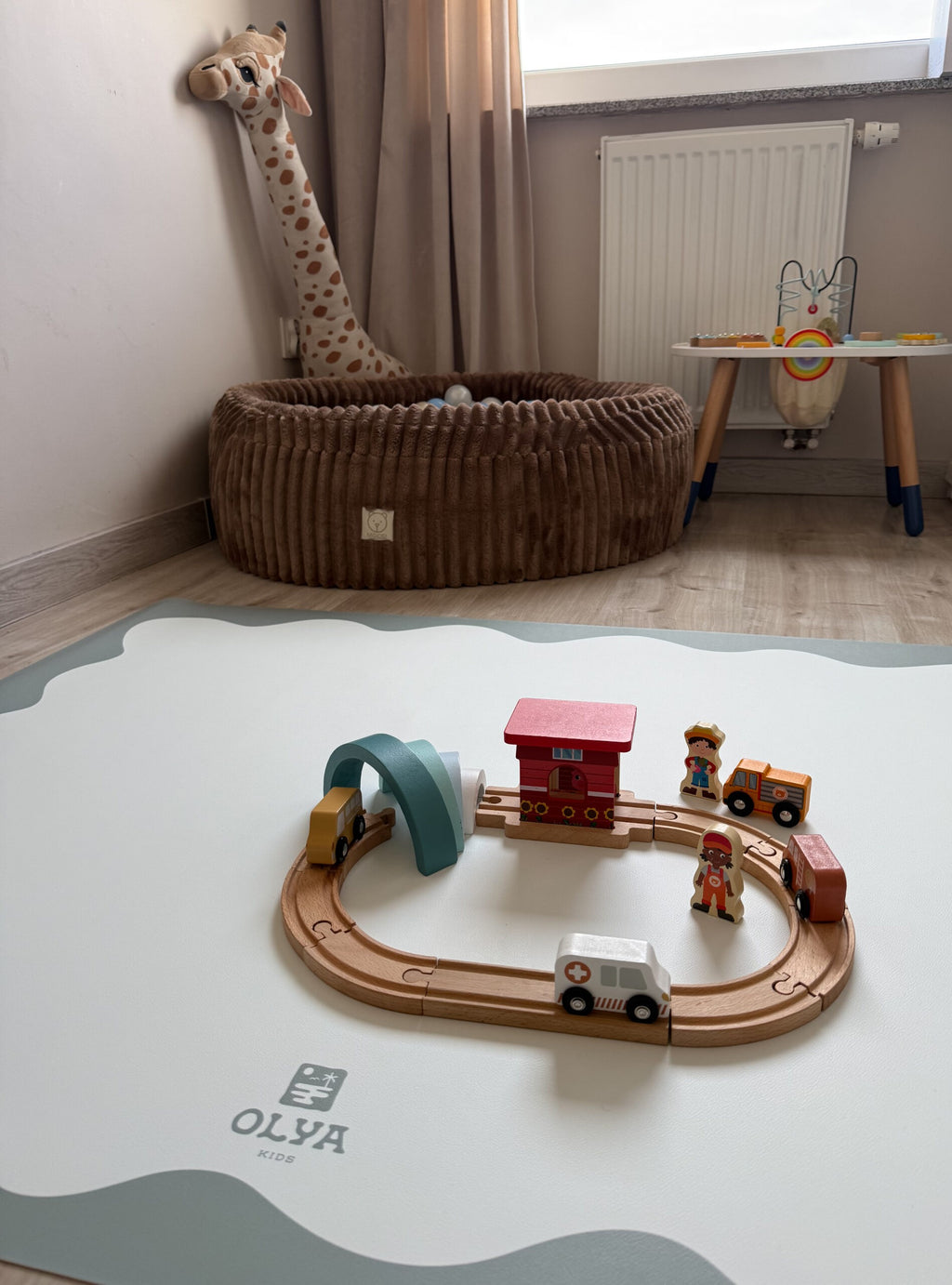 Kids Mealtime Floor Mat, Non-Slip & Waterproof - Blue Frame