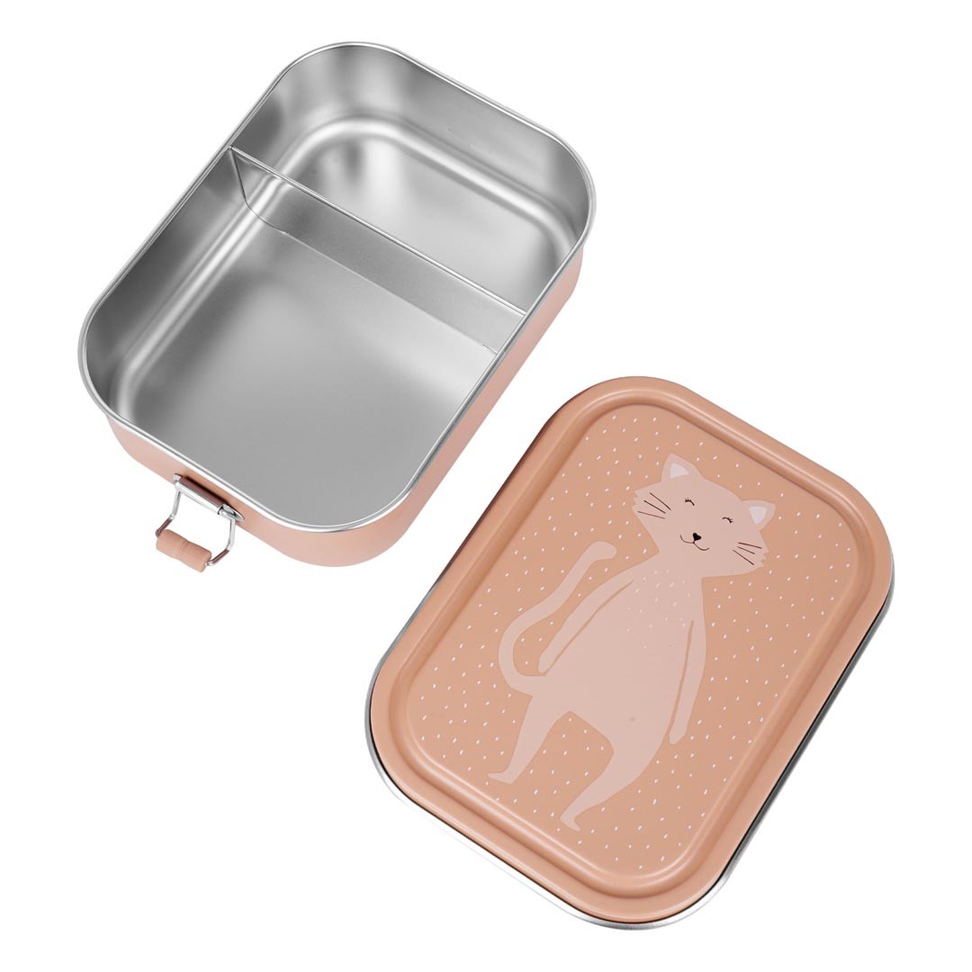 Have a great lunch with our animal friends! by Trixie Baby at www.brixbailey.com
