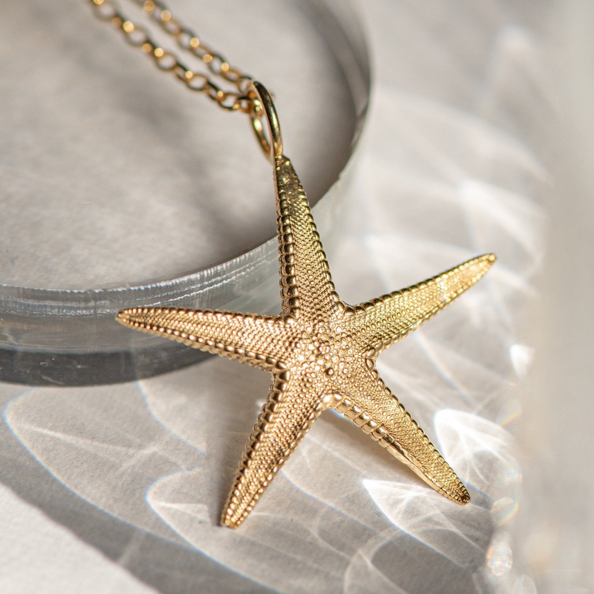 Maxi Gold Starfish Necklace