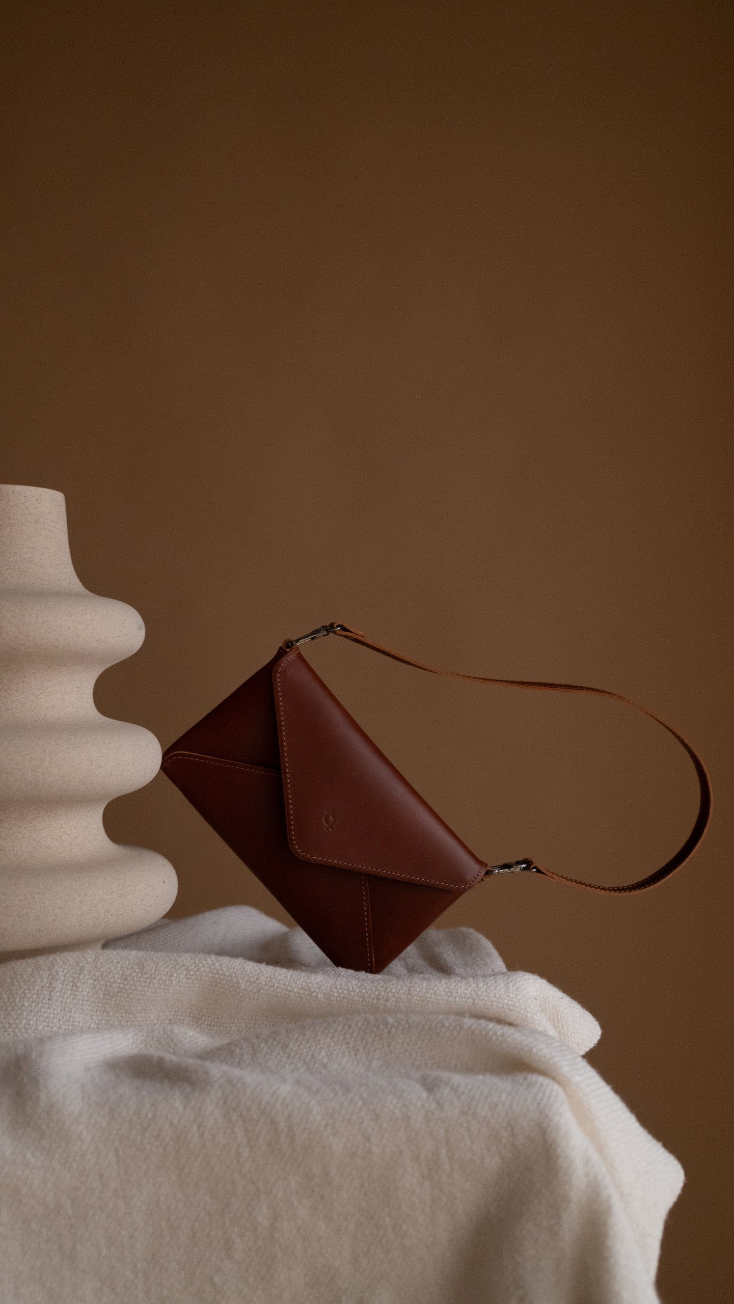 Mini Model Clutch with 3 Straps - Cognac