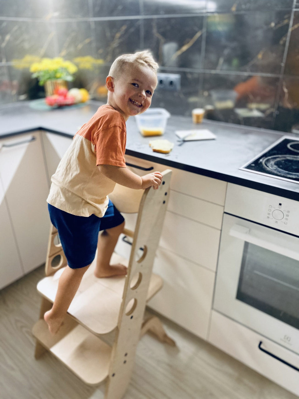 Montessori Learning Tower, Kitchen Helper, Baby High Chair - Louis