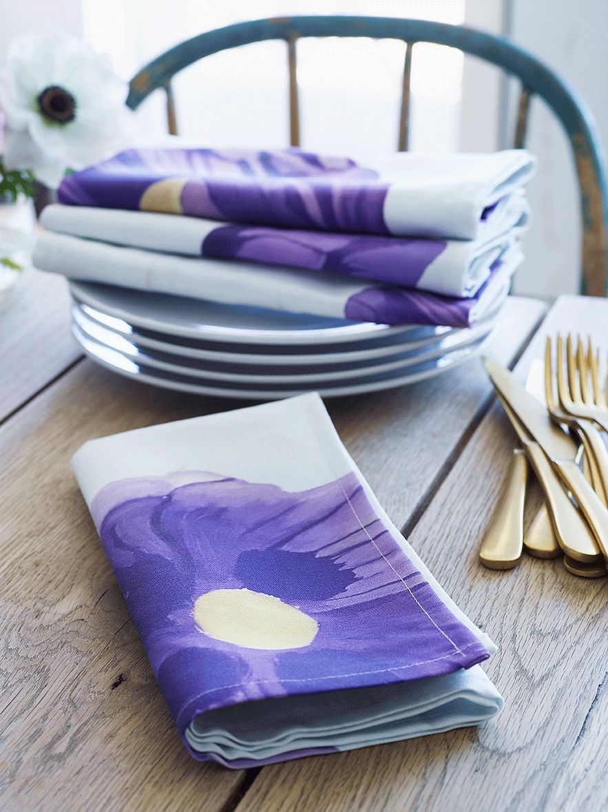 Purple Poppies on Snow Napkin Set