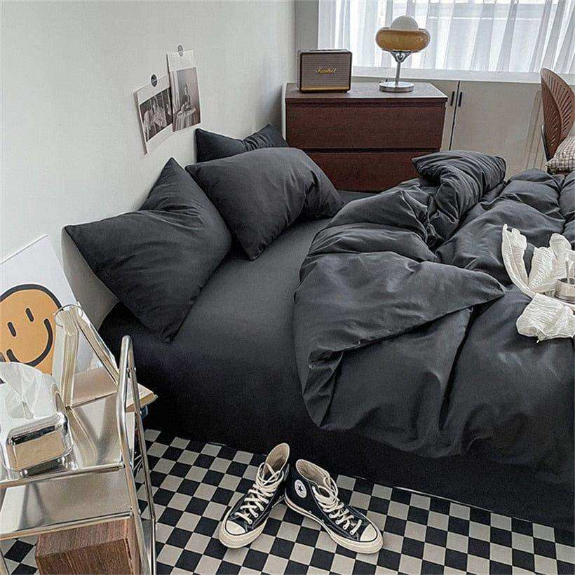 Noir Black Bedding Set