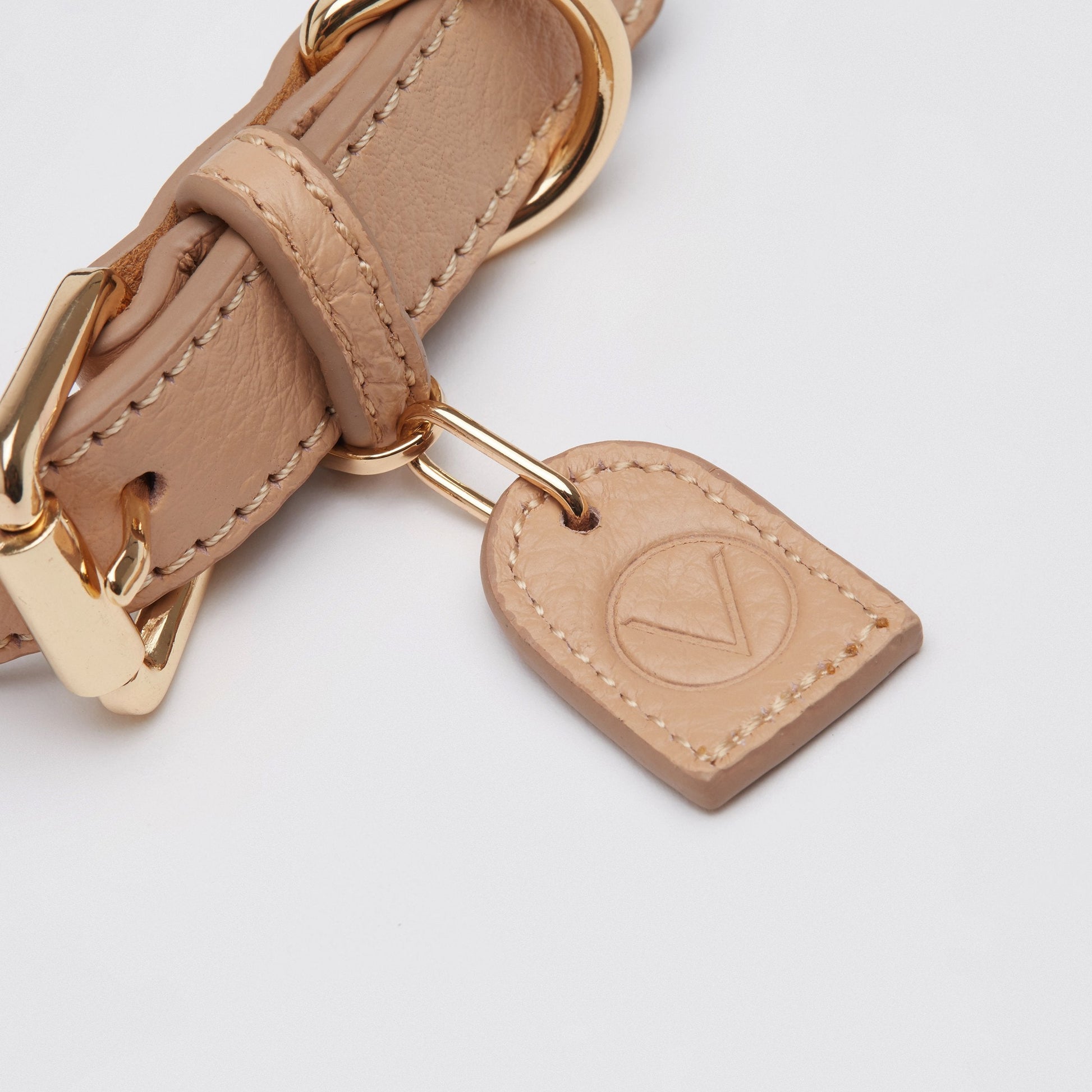 Contrast Collar in Apricot and Black