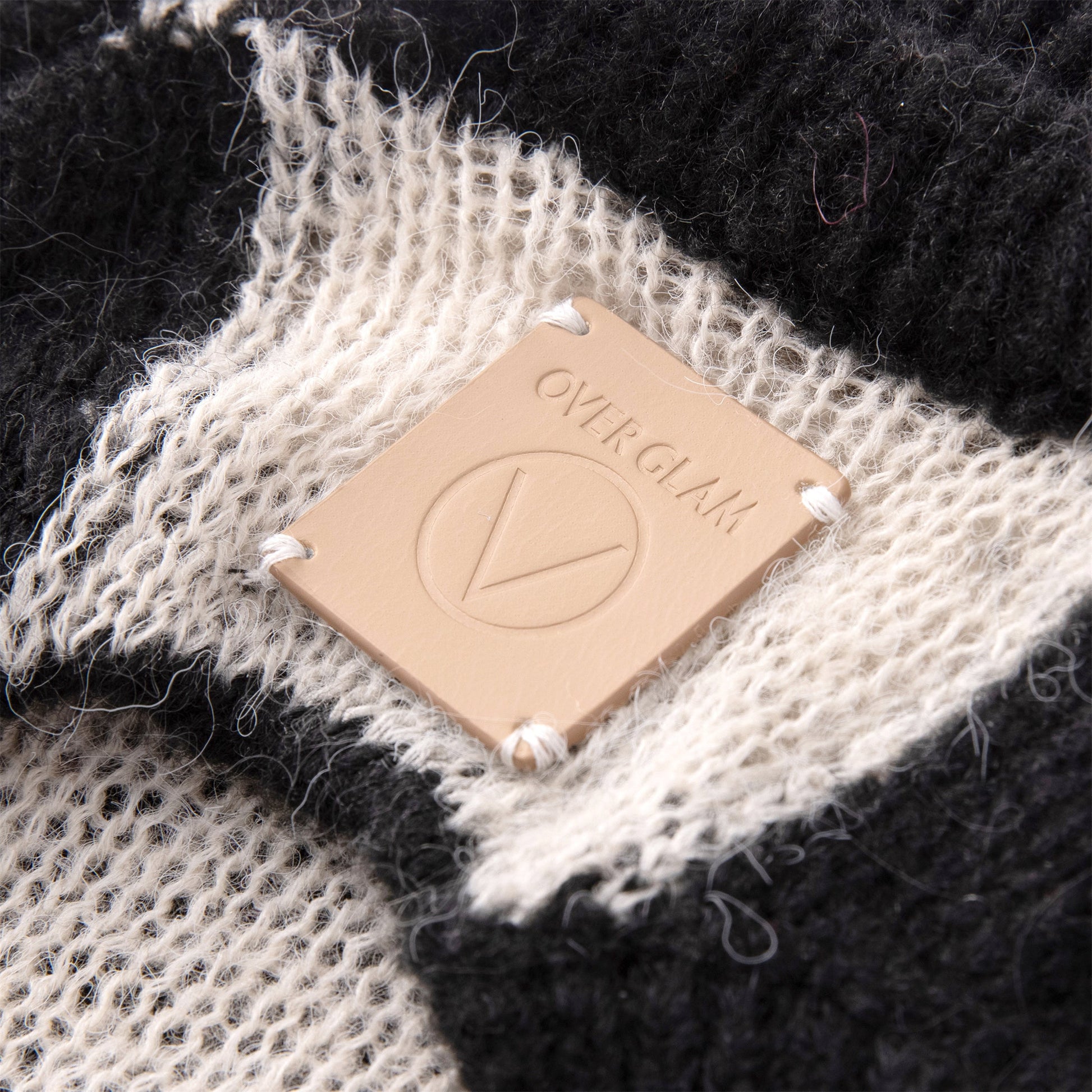 Mono Square Thin Knit Sweater