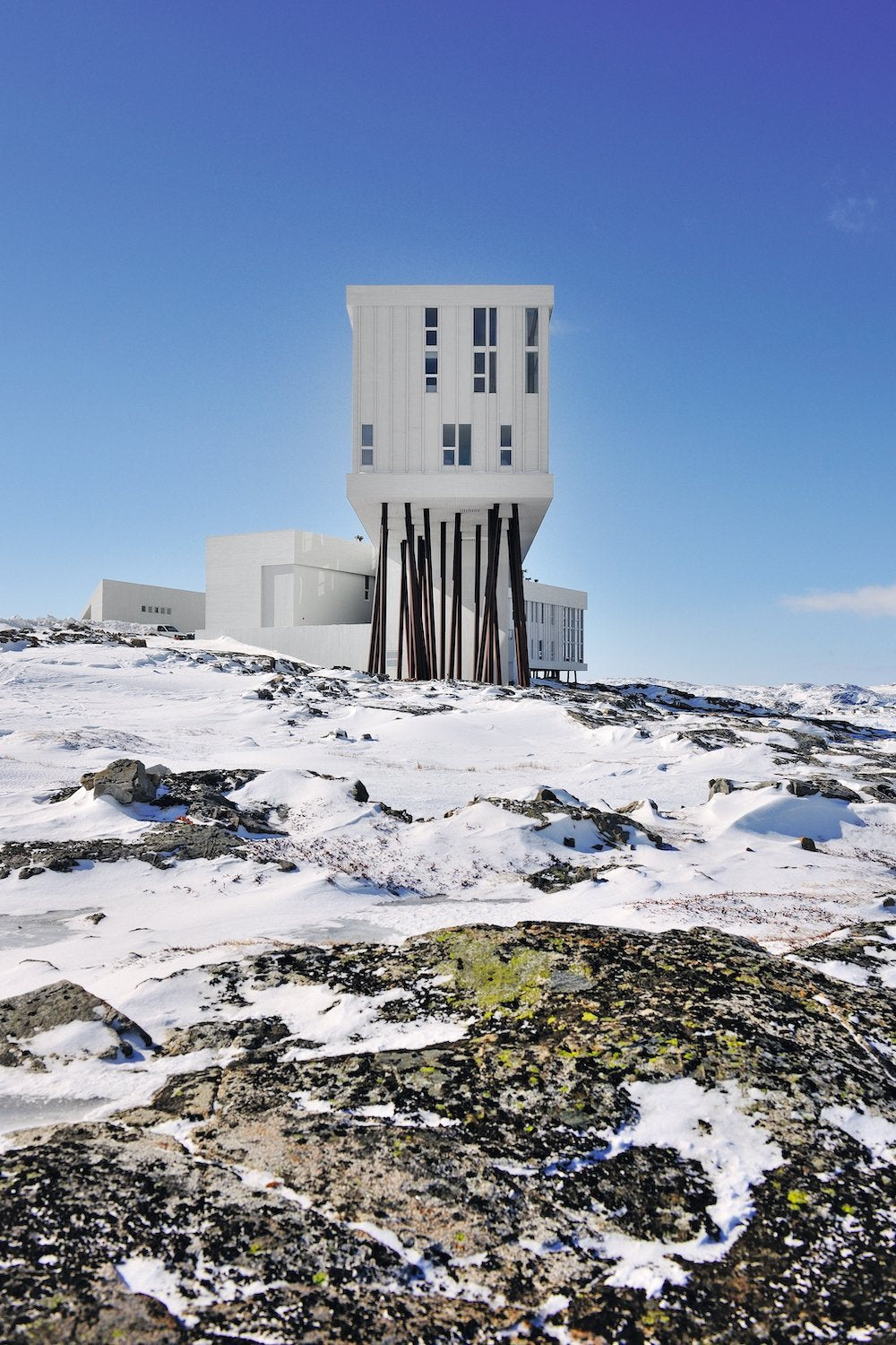 Remote Places to Stay Guidebook