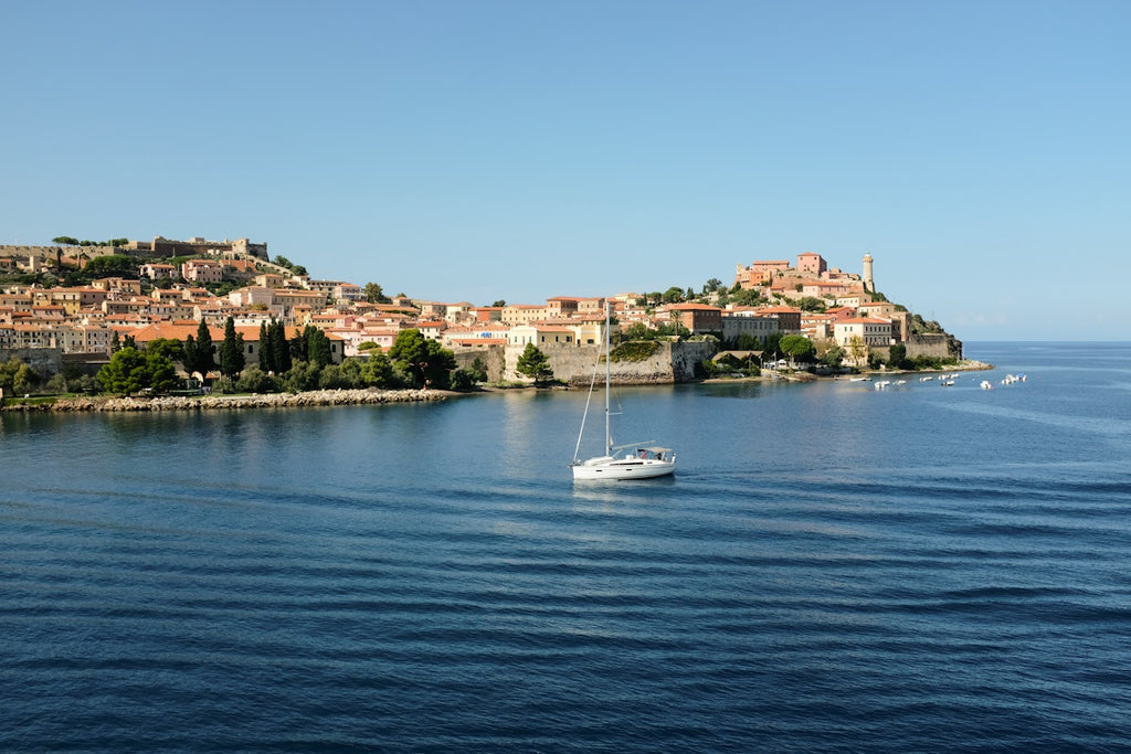 Sailing the Seas Volume 2