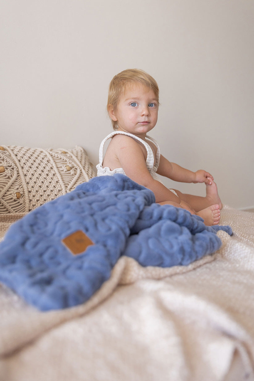 Ultra-Soft Solid Blue Fur Blanket