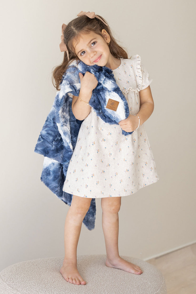 Ultra-Plush Blue Tie Dye Fur Blanket