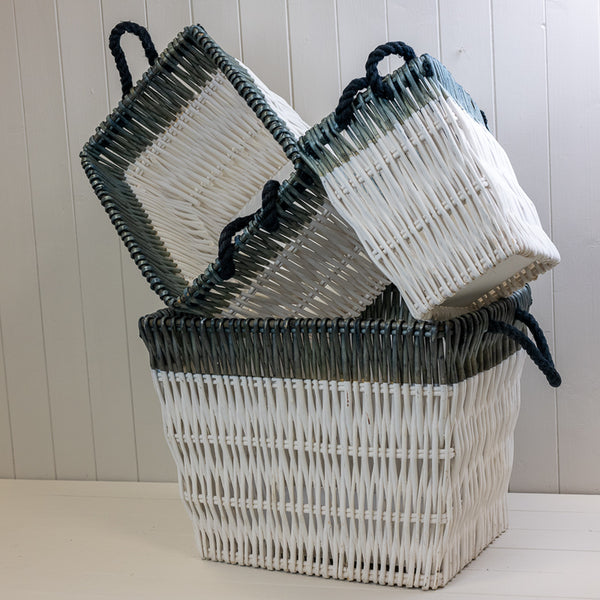 White and blue wicker baskets (set of 3)