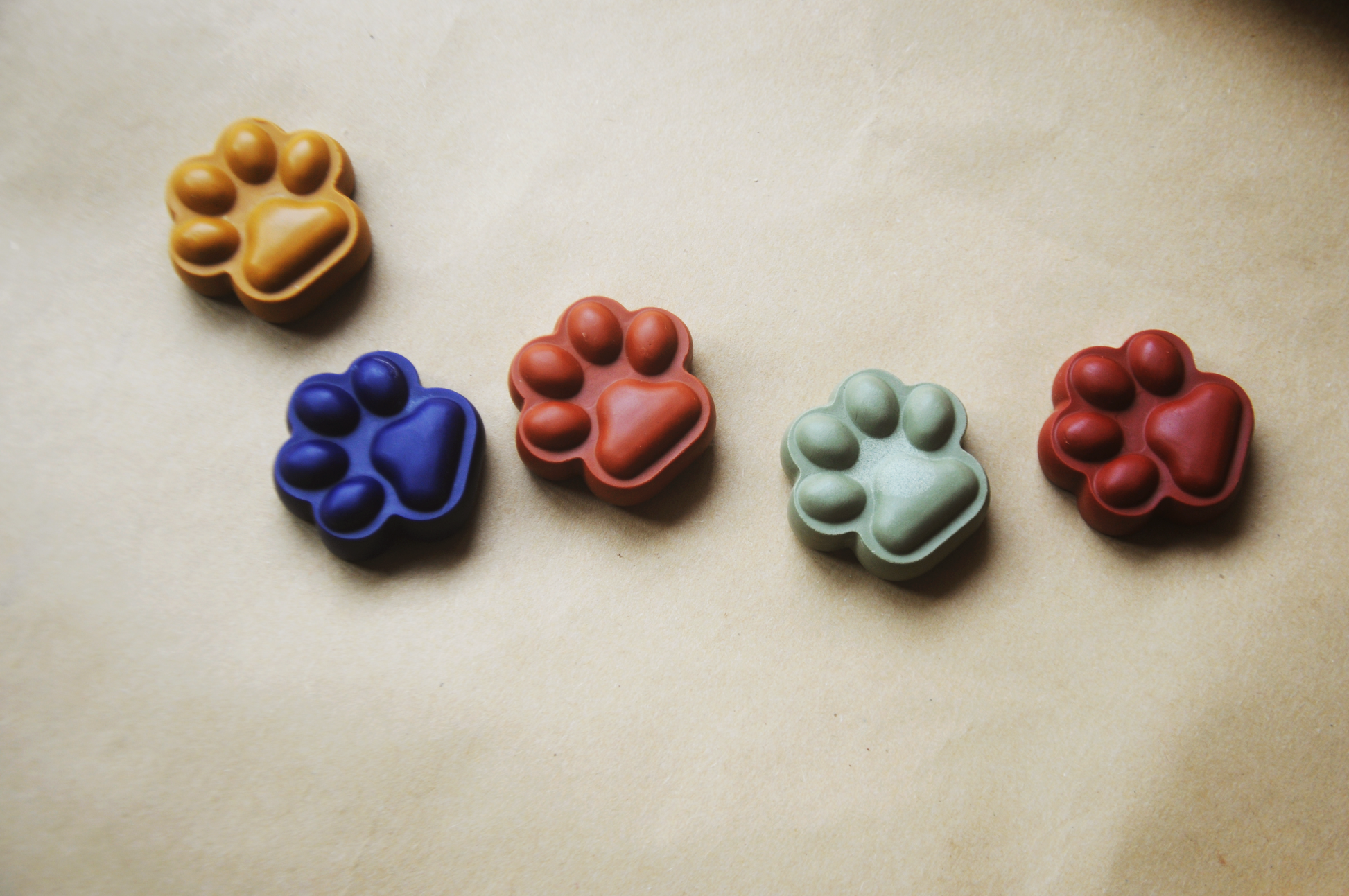 Toe Beans All Natural Beeswax Paw Print Crayons