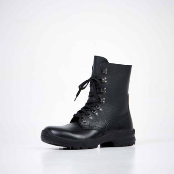 2077 Military Boots: Advanced, Durable & Unisex Leather Boots by Samelin at www.brixbailey.com