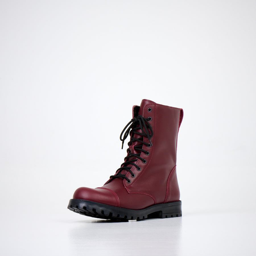 511 Burgundy Leather Boots – Versatile & All-Season Wear by Samelin at www.brixbailey.com