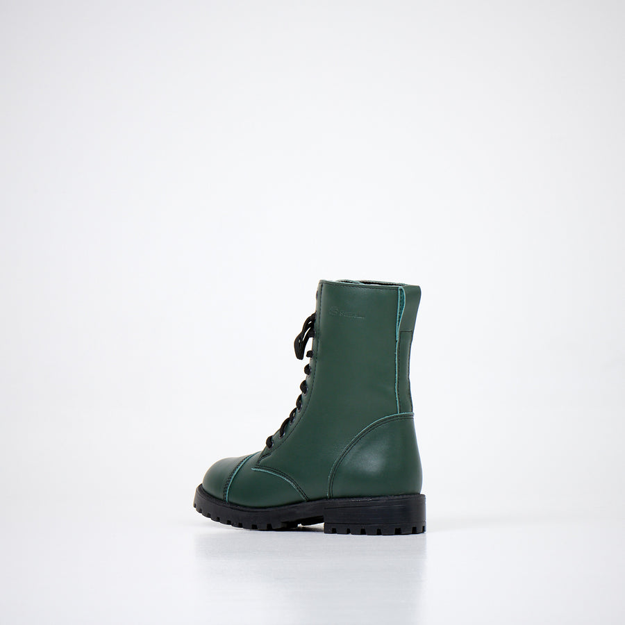 511 Forest Green Leather Boots: Durable, Stylish Year-Round by Samelin at www.brixbailey.com