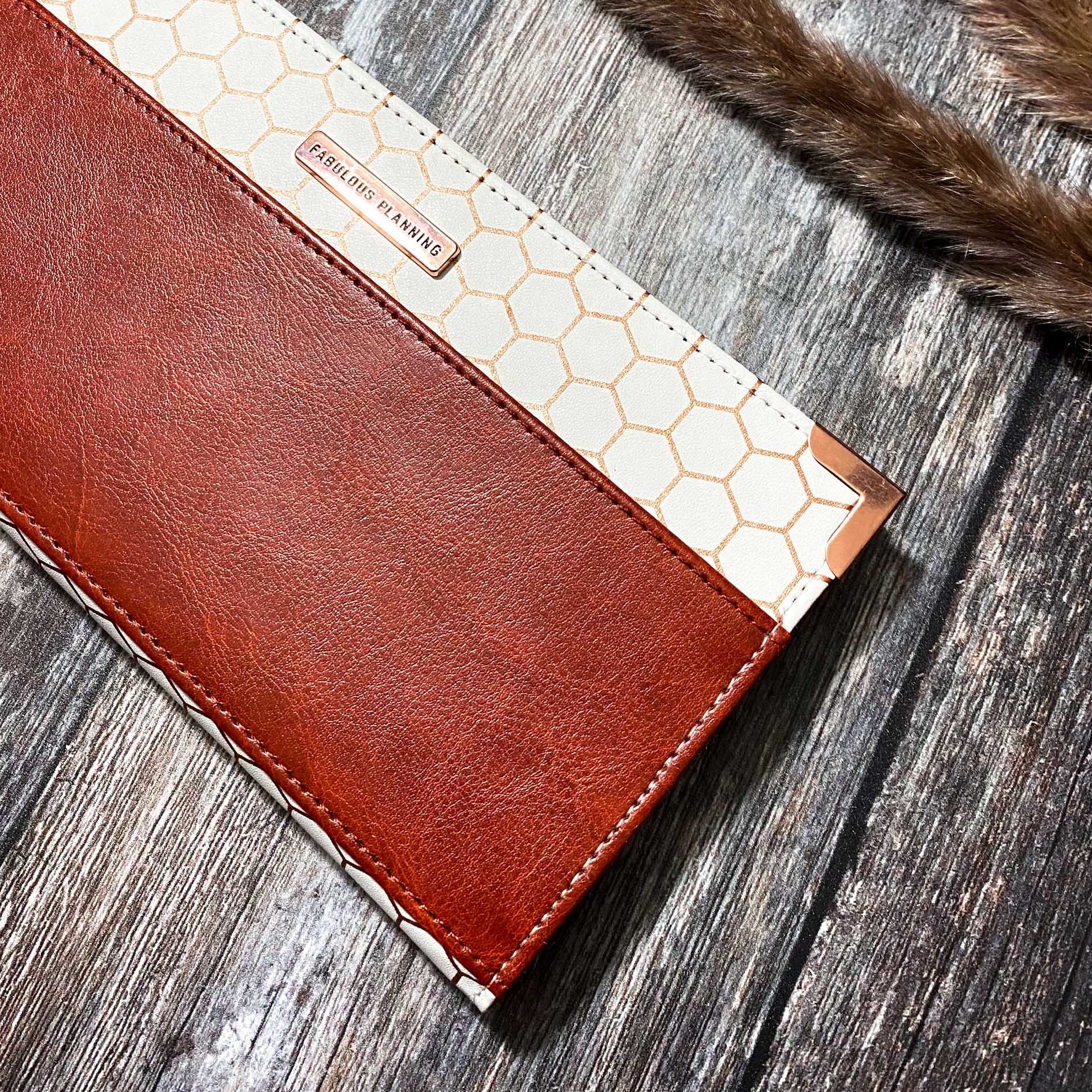 "Queen Bee" Honeycomb Continental Fab-Purse