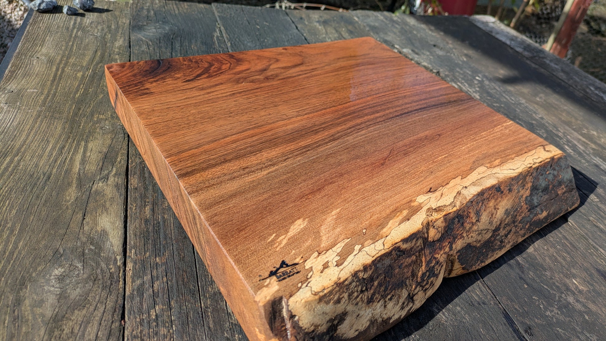 English Walnut 40cm x 35cm