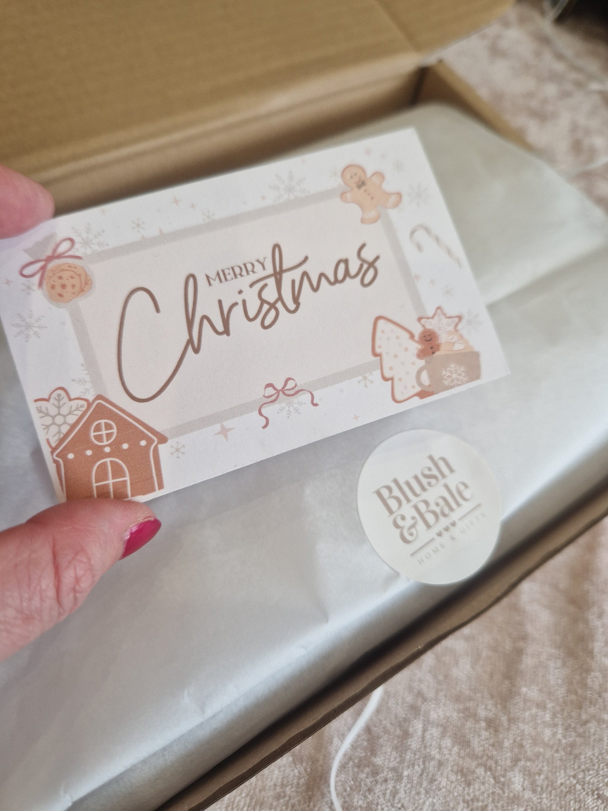 Cosy Silver Gift Box with Festive Decorations