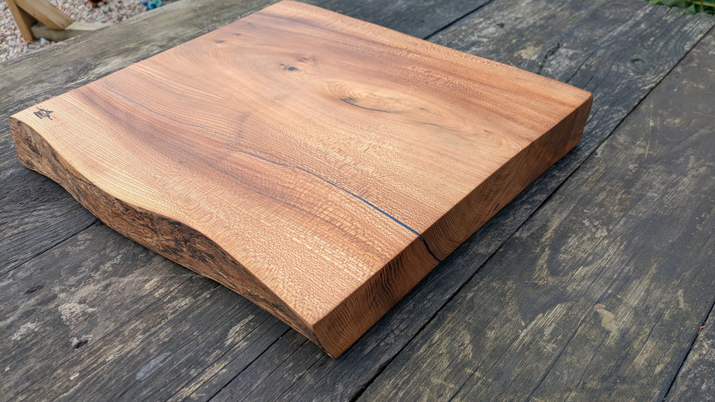 Elm Chopping board