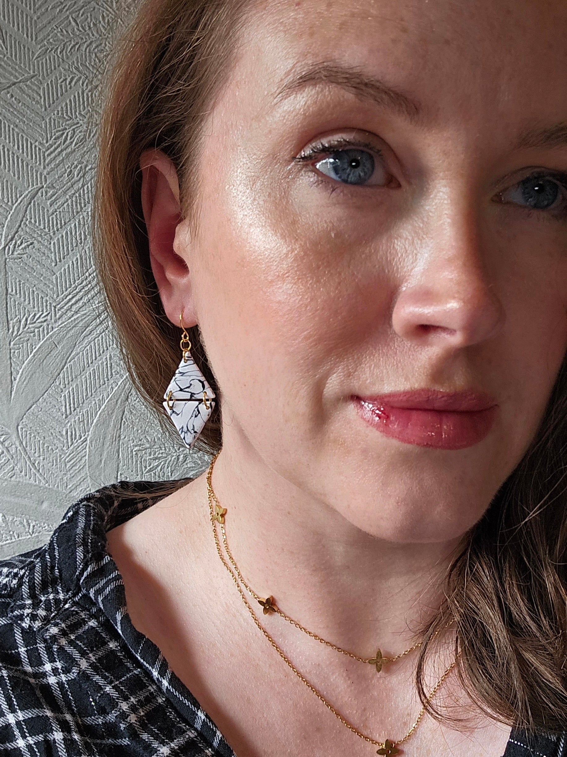 Clara Howlite Earrings