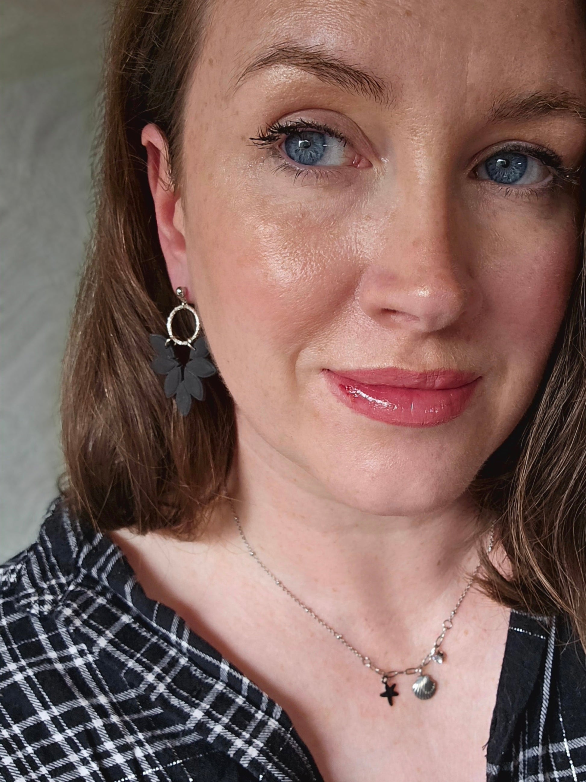 Amber Black Earrings