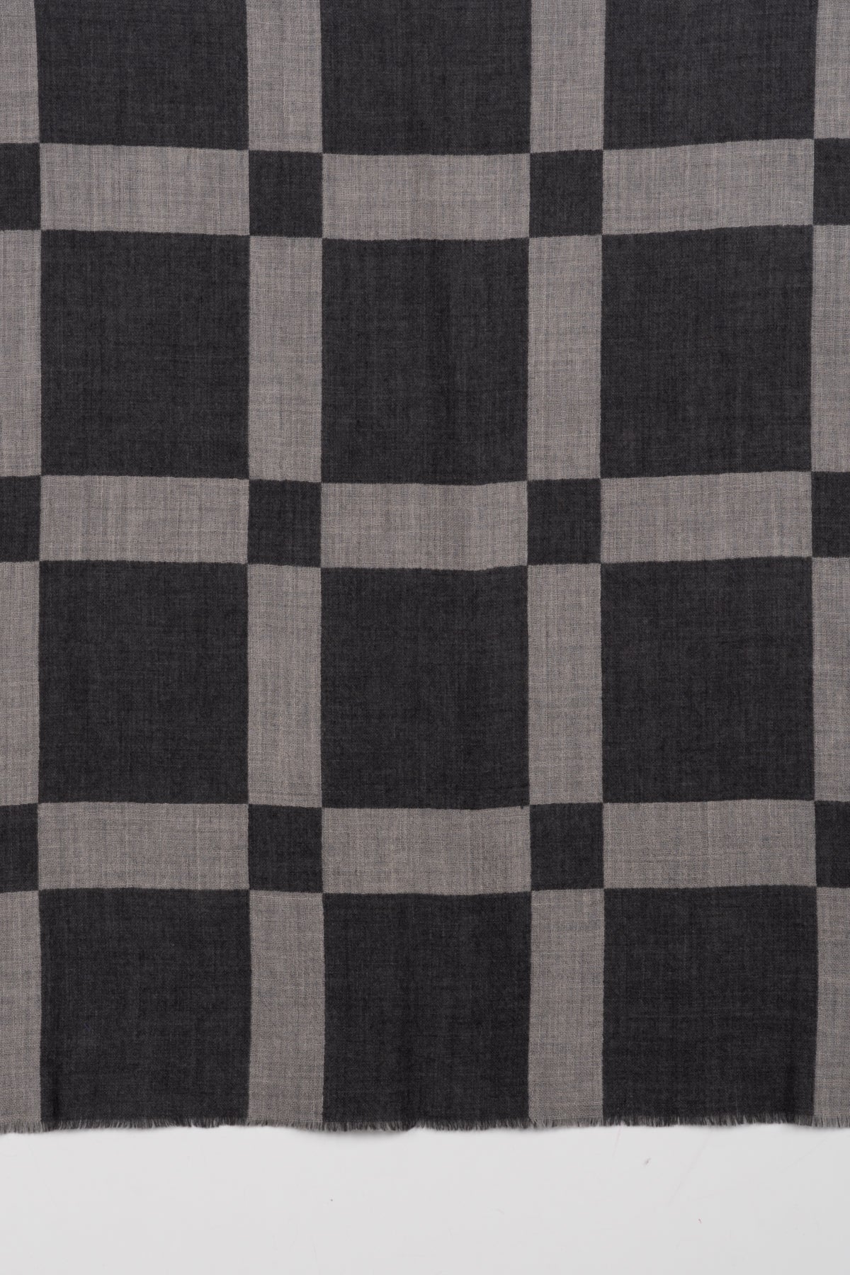 Windowpane Big Checks Jacquard Merino Wool Scarf - Grey