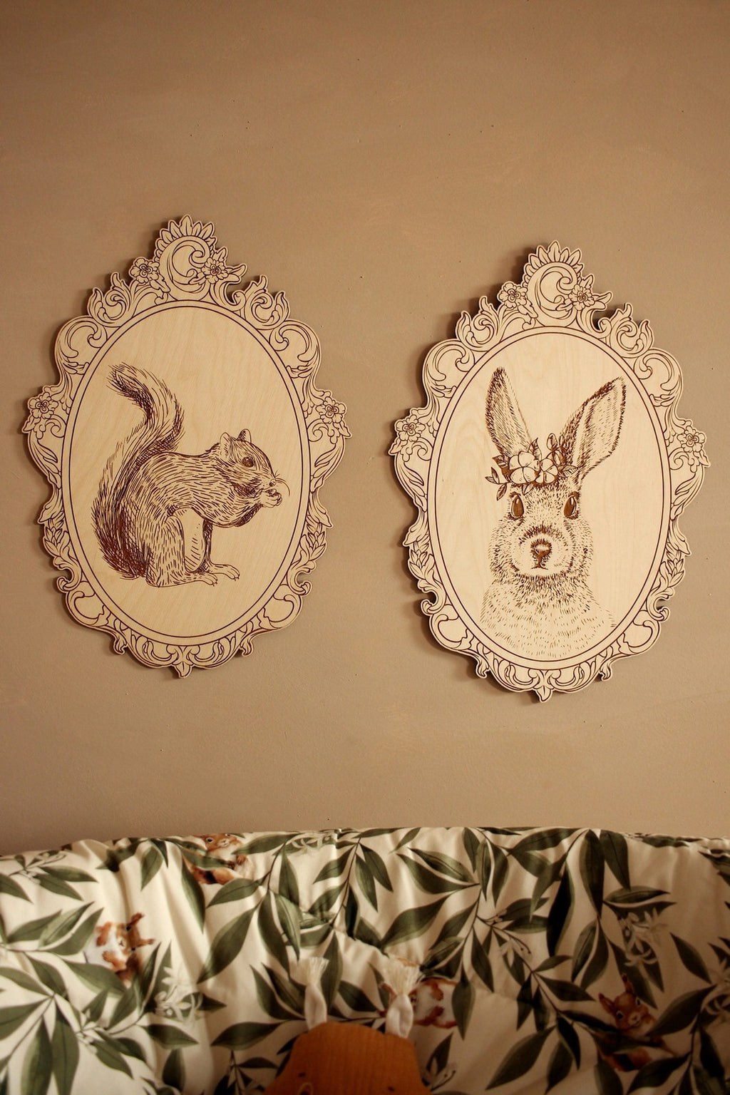 Set of 4 Engraved Forest Animals Pictures with Retro Frame