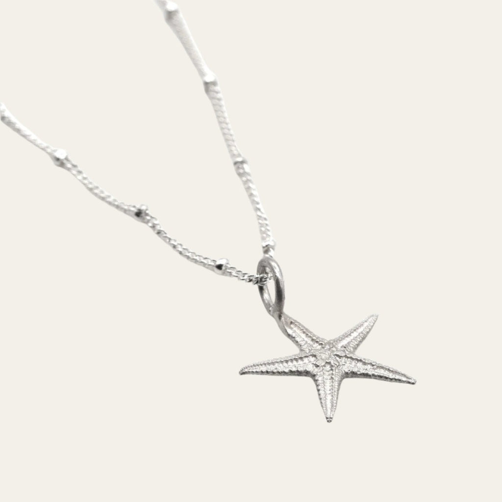 Dainty Silver Starfish Necklace