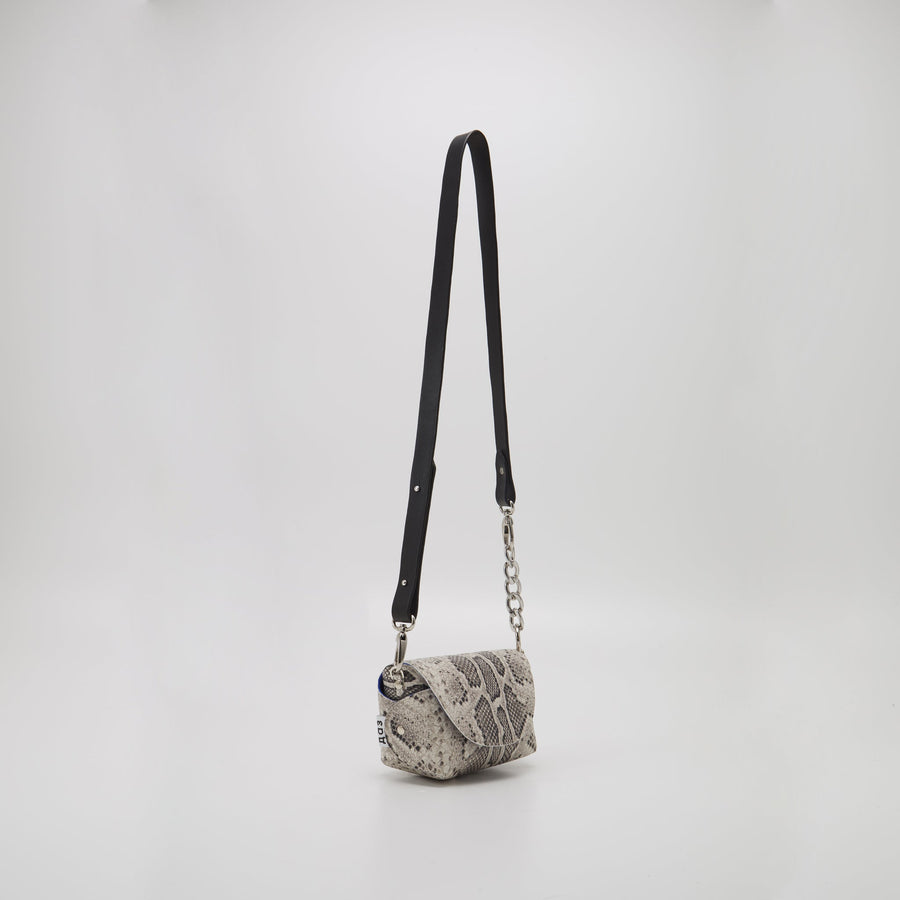 Luxurious Handmade Crossbody Bag – Premium Italian Leather & Versatile Design by Daz Studio at www.brixbailey.com