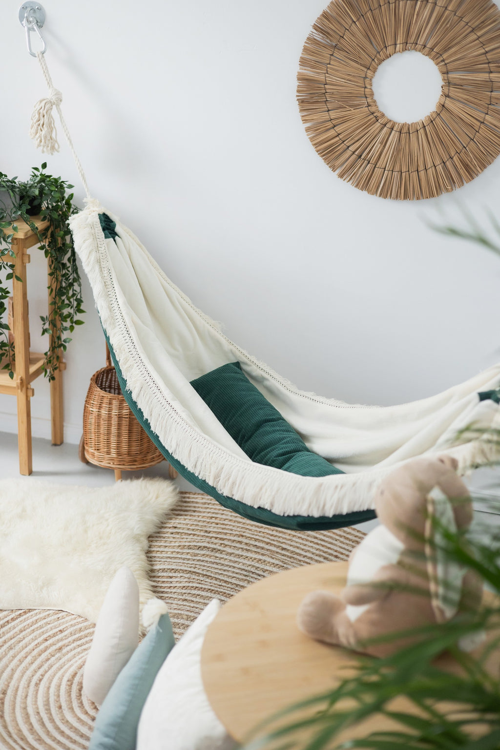 The Jungle Nap Hammock: A Tribute to Nature for Family Relaxation - Comfortable & Child-Safe by Sówka at www.brixbailey.com