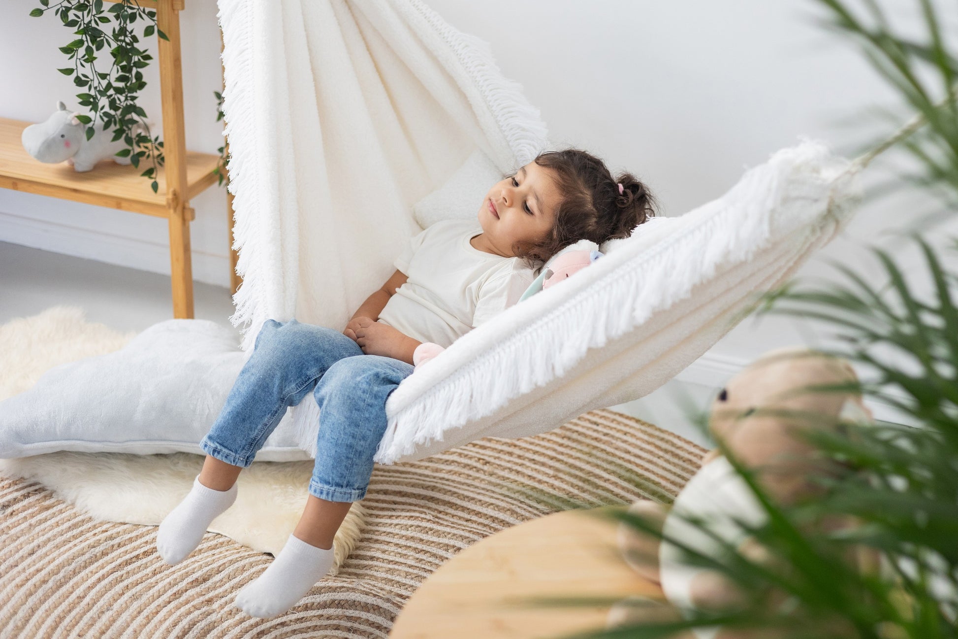 Polar Hug Hammock: The Perfect Blend of Cozy, Safe, and Stylish for Dreamy Interiors - Handmade & Child-Safe by Sówka at www.brixbailey.com