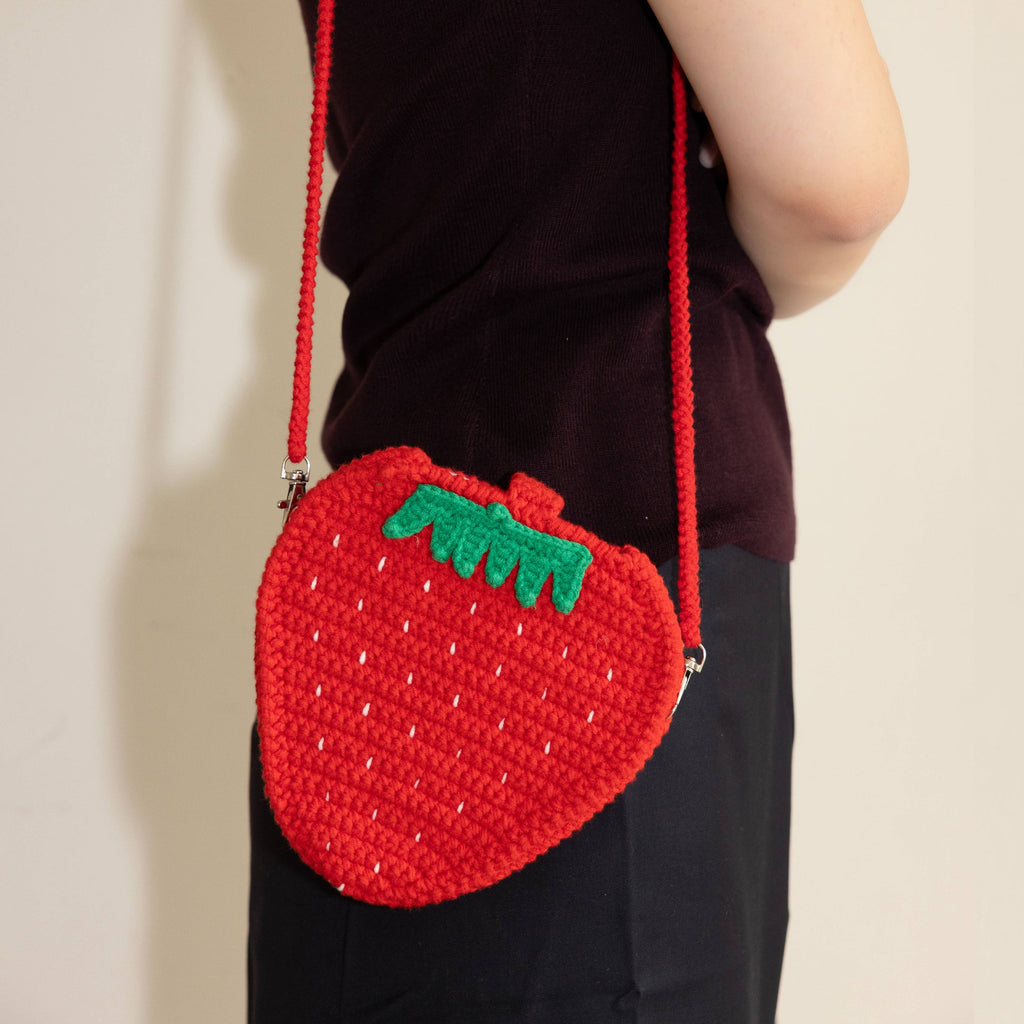 Strawberry bag and bag charm — Wimbledon Limited Edition