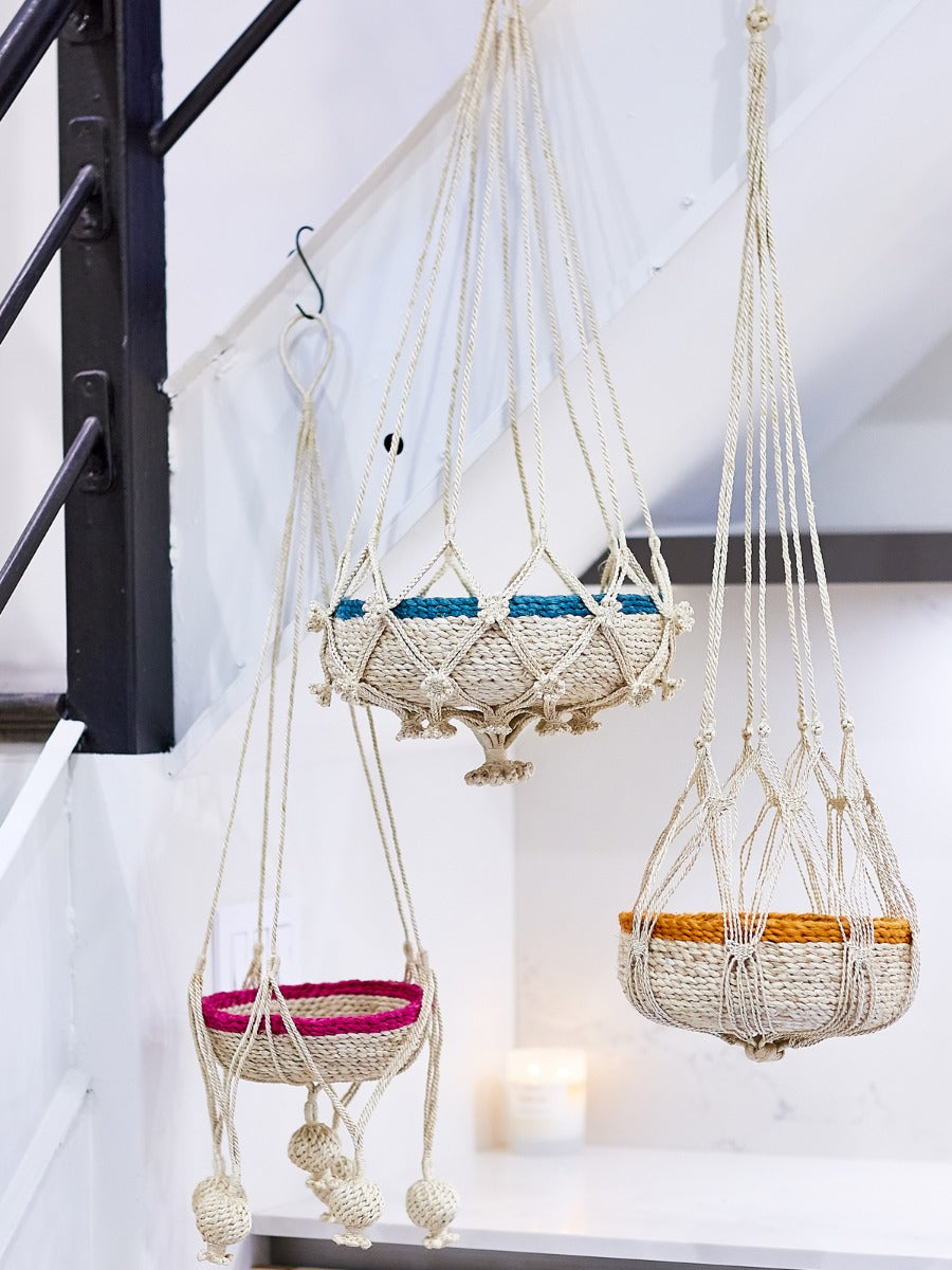 Plant Hanger in Natural Braided Jute