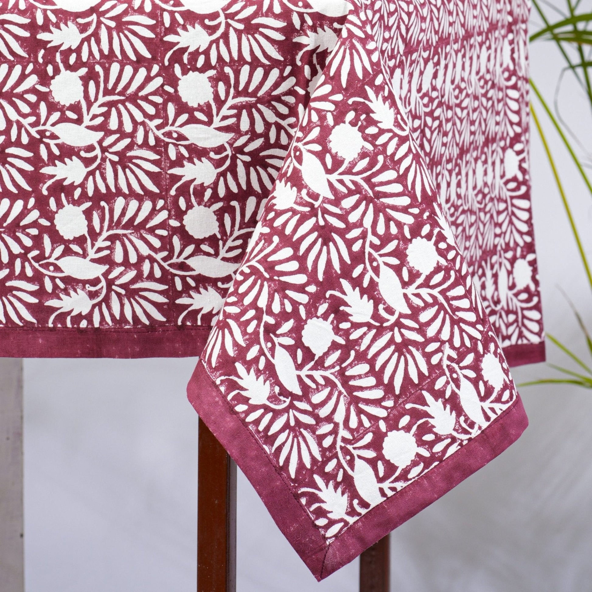 Tablecloth - Annie Berry